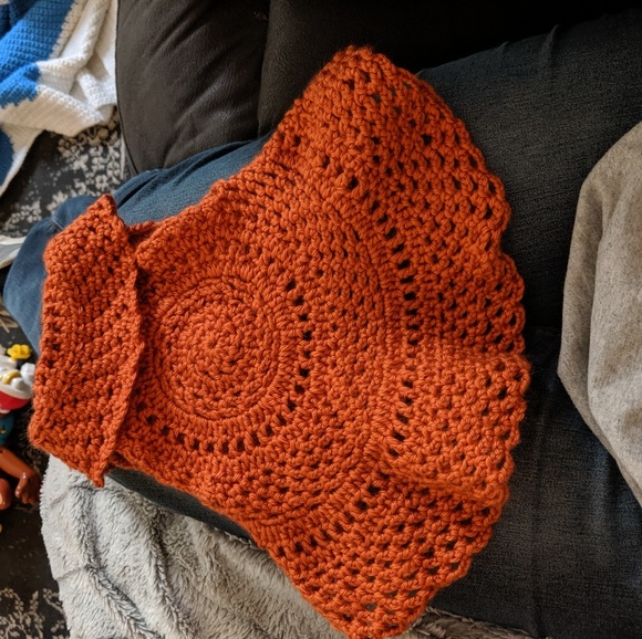 Vest - Picture 3 of 3